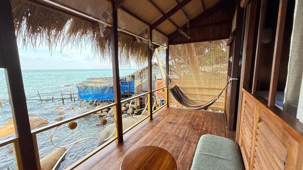 Homestay Rái Cá Village Hòn Sơn Kiên Giang